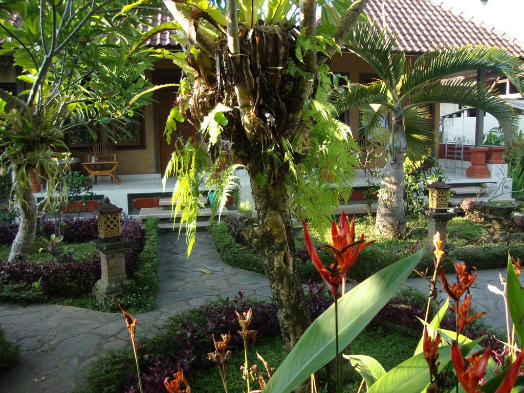 Gusti Home Stay Ubud Kültér fotó