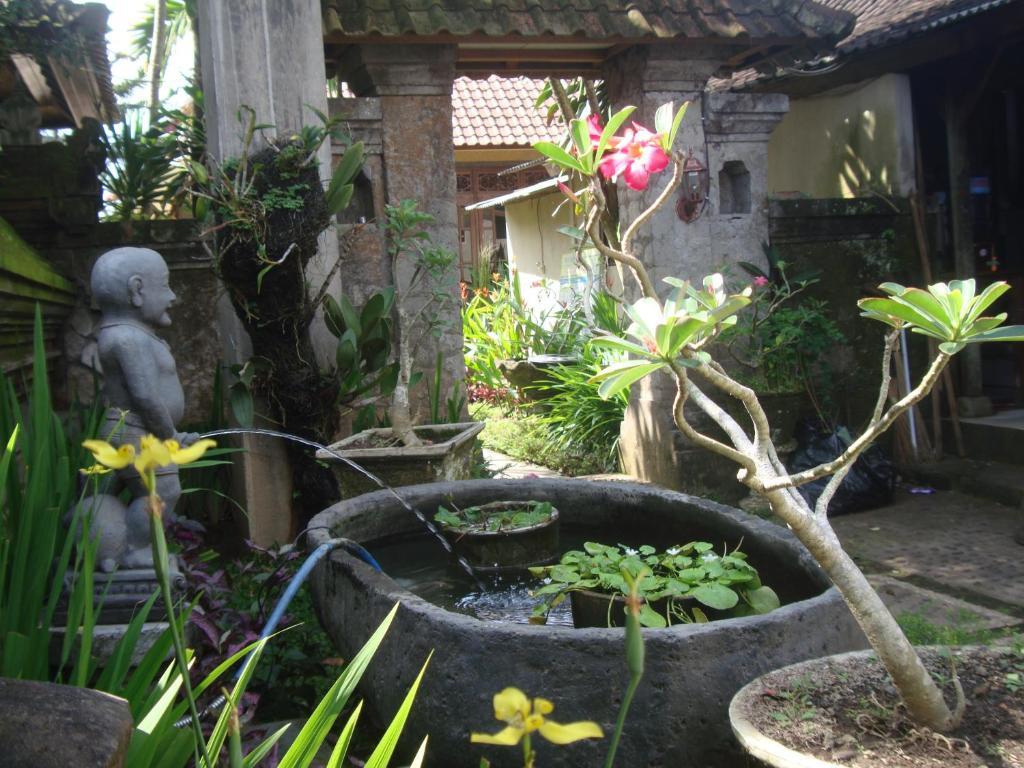 Gusti Home Stay Ubud Kültér fotó